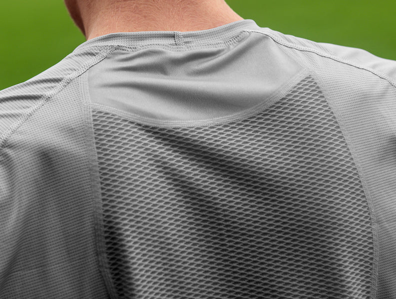 Closeup of the Fast t-shirt back area showing the large ventilation panel